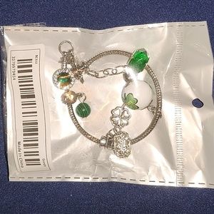 NWT St Patrick's Day Bracelet